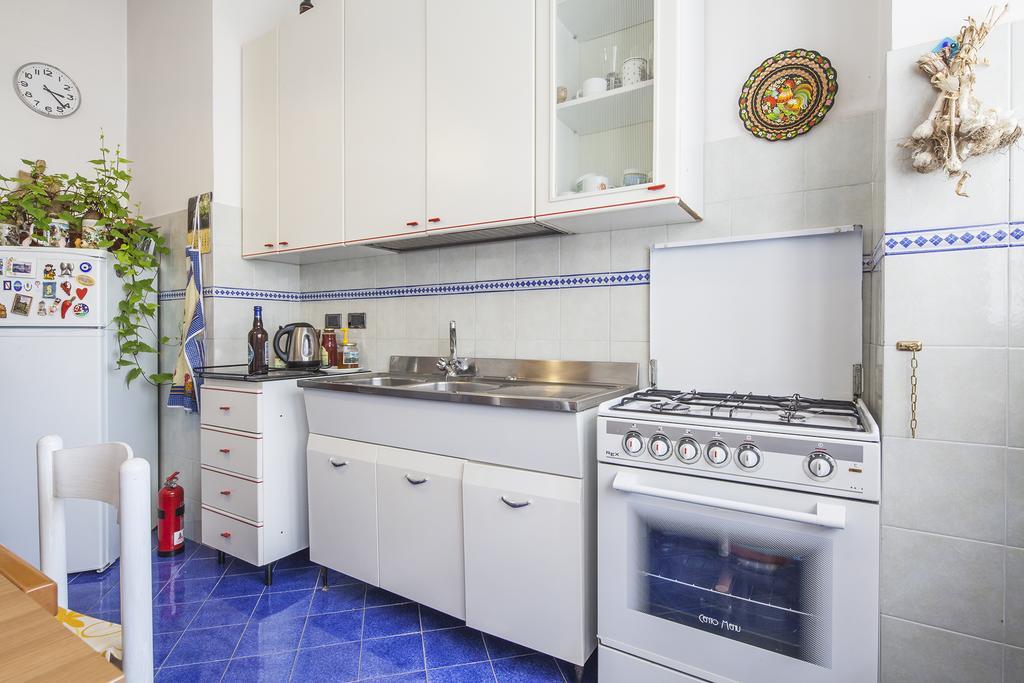 B&B La Contessa Салерно Екстериор снимка